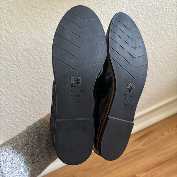 Eileen Fisher Black Patent Notion Ballet Flat - Picture 4 of 5